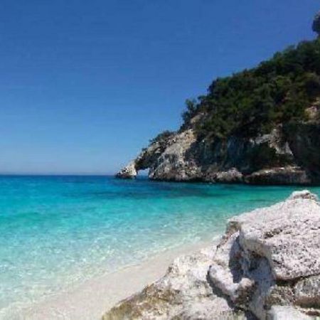 Casa In Riva Al Mare Lägenhet Cala Gonone Exteriör bild